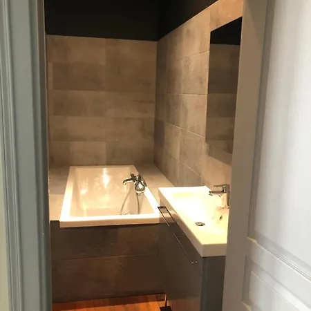 Le Doyenne - Entree Autonome - Hypercentre 2* Ле-Ман