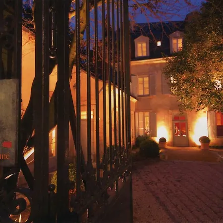 Bed and breakfast Le Doyenne - Entree Autonome - Hypercentre Le Mans