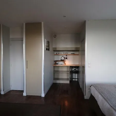 Le Doyenne - Entree Autonome - Hypercentre Bed & Breakfast 2*