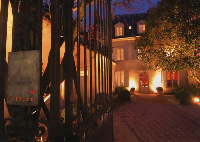 Bed and breakfast Le Doyenne - Entree Autonome - Hypercentre Le Mans