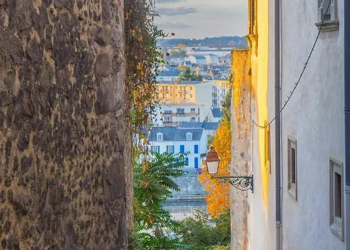 Le Doyenne - Entree Autonome - Hypercentre