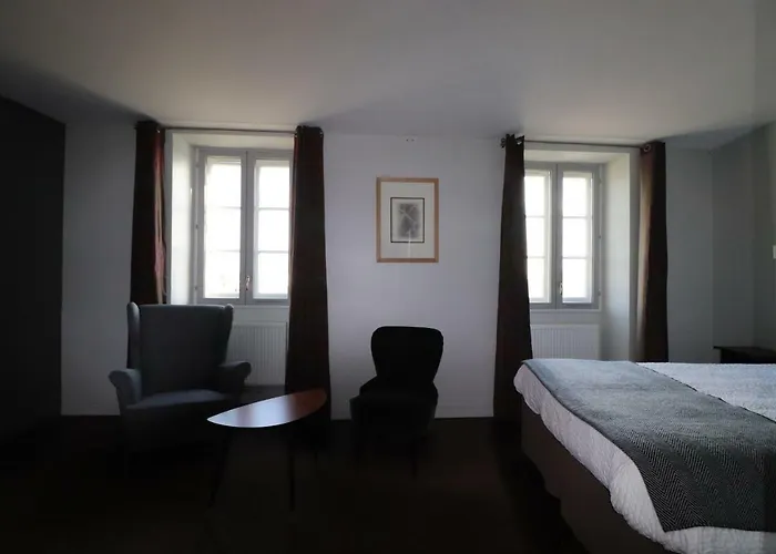 Le Doyenne - Entree Autonome - Hypercentre Bed and breakfast Le Mans