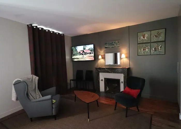 Le Doyenne - Entree Autonome - Hypercentre