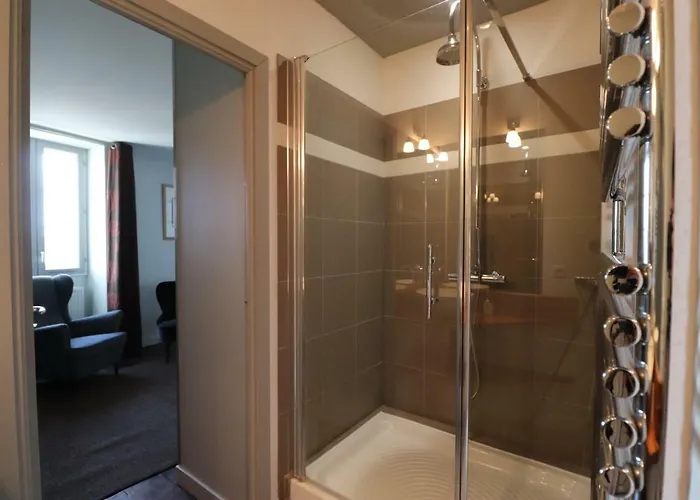 Le Doyenne - Entree Autonome - Hypercentre 2* Le Mans