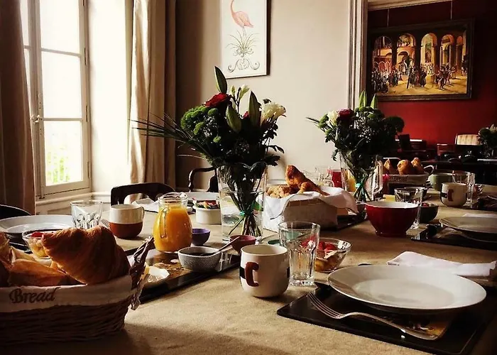 Bed and breakfast Le Doyenne - Entree Autonome - Hypercentre Le Mans